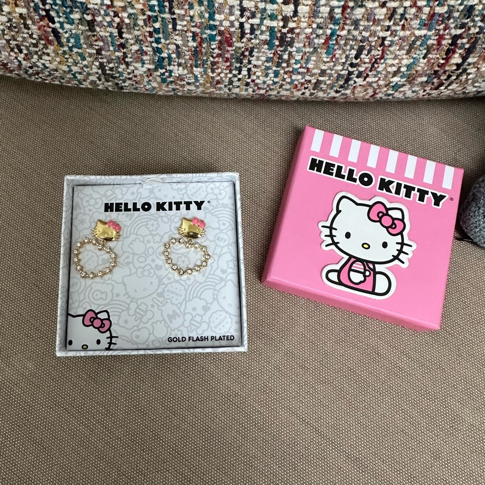 Hello Kitty Sanrio Gold and Pink Earrings